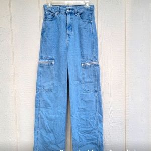 Levi’s high loose utility zipper pocket